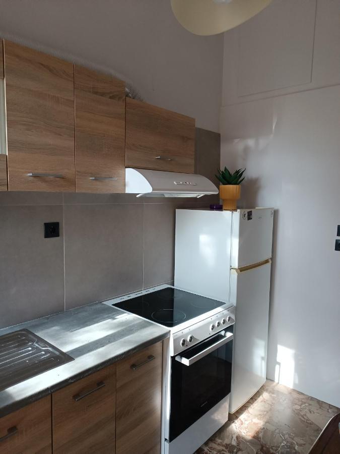 Sunshine Apartment Kalamata Exterior foto